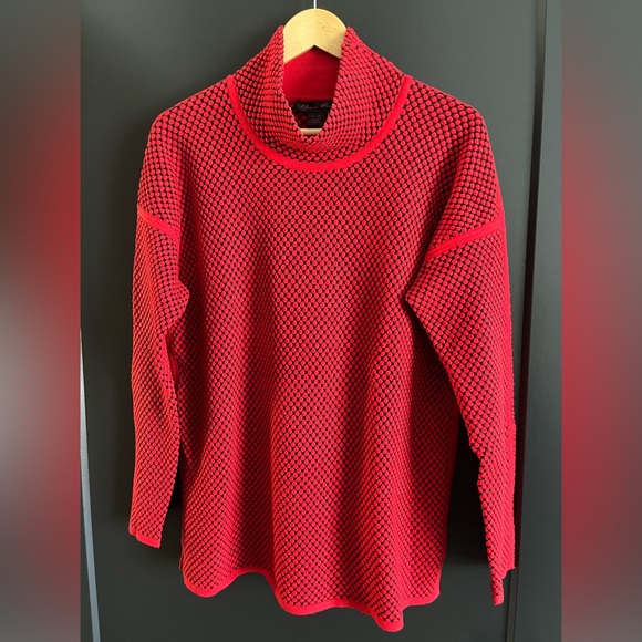 ❄️ ELANA WANG Red on Black Crew Neck Sweater - Picture 1 of 11